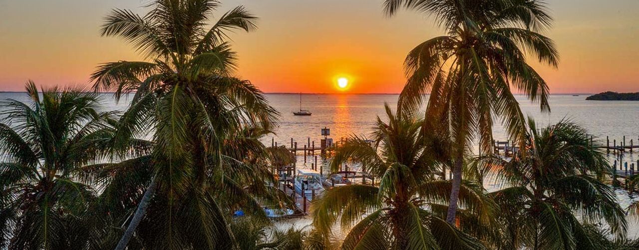 jensens-captiva-marina-and-cottages-sunset