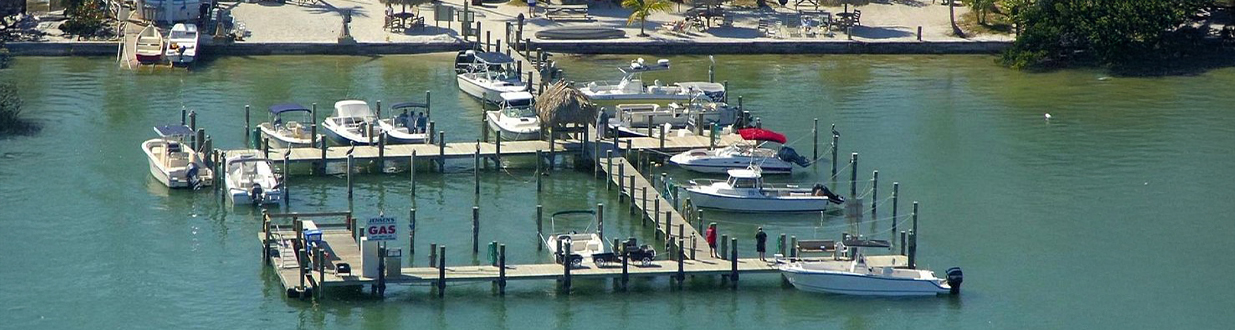 an aerial photo of Jensen's Twin Palm Marina and Cottages on Captiva Island find-florida-boat-rentals-that-work-for-you
