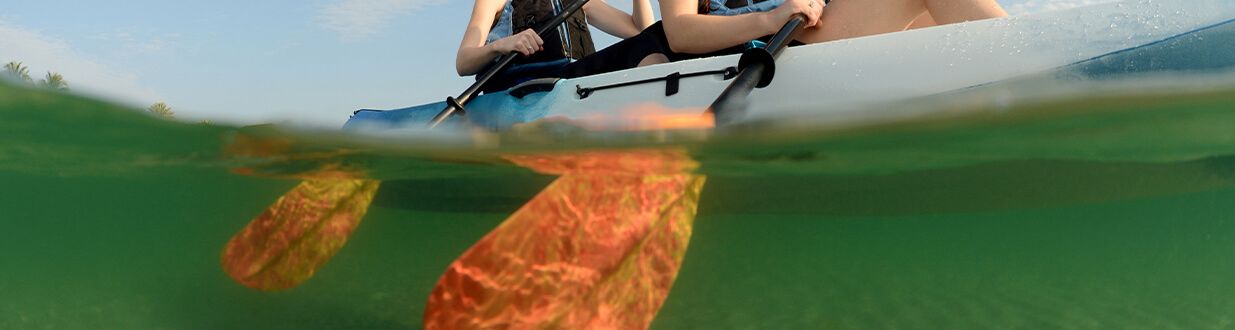 what-should-a-beginner-wear-kayaking